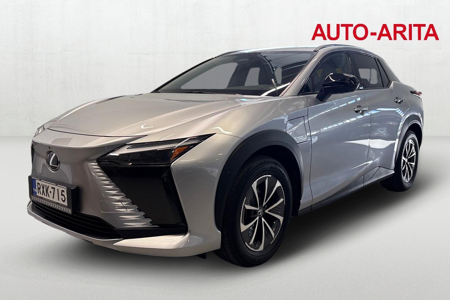 Lexus RZ