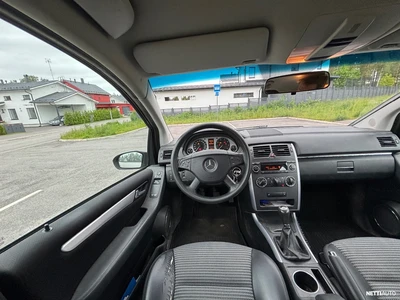 Mercedes-Benz B 2006, photo 4/12