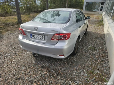 Toyota Corolla 2012, kuva 4/4
