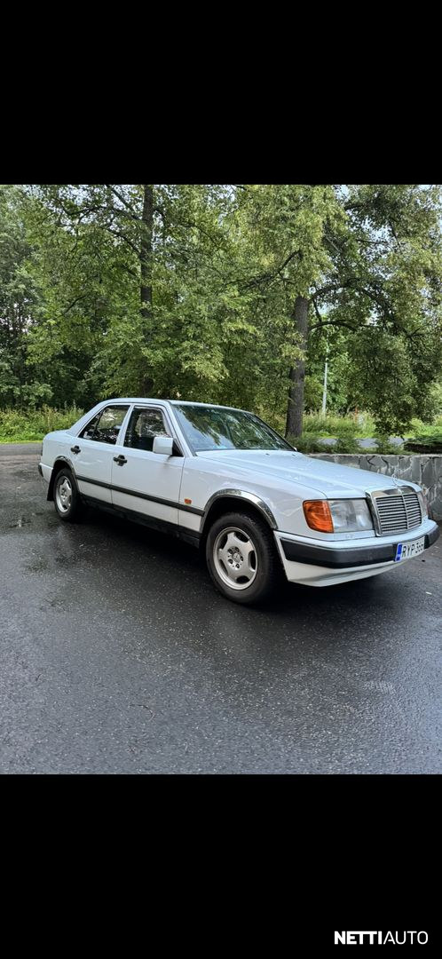 Mercedes-Benz 200