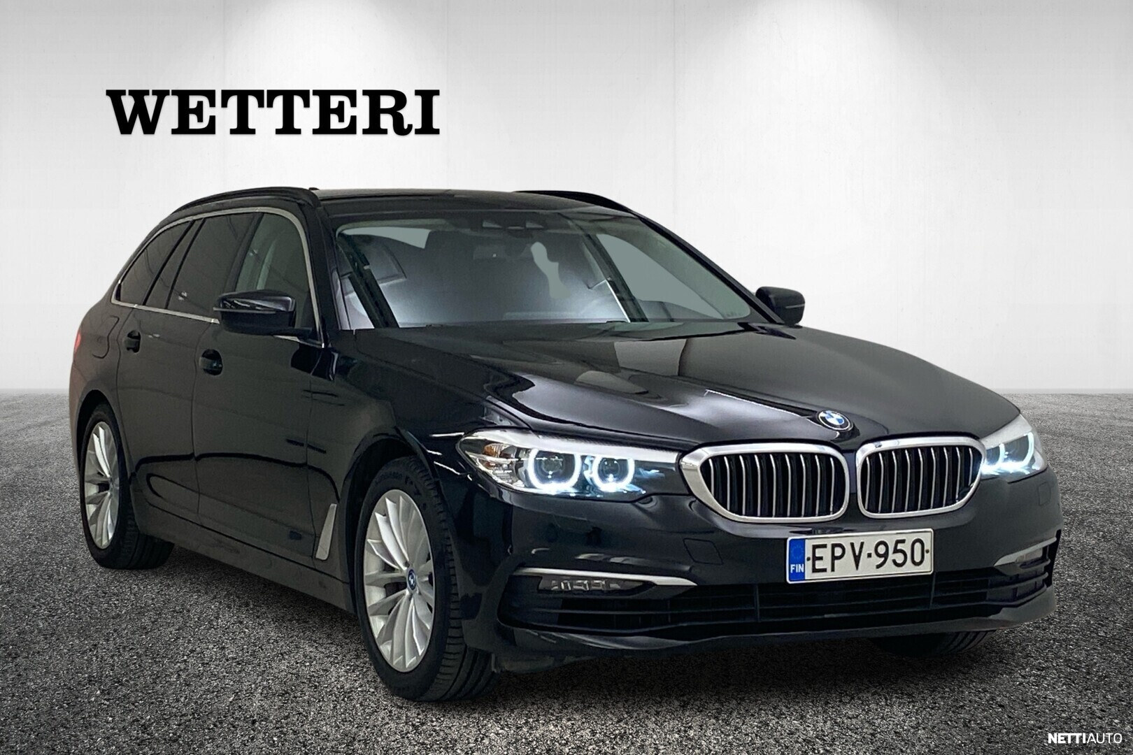 BMW 518