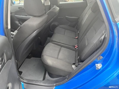 Hyundai i30 5d 1,4 CVVT 5MT ISG Classic 2010, photo 3/10