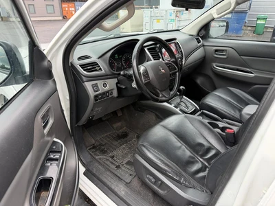 Mitsubishi L200 2016, photo 3/9