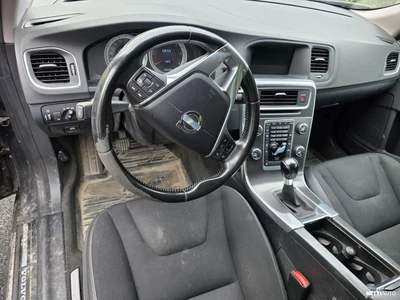 Volvo V60 2011, kuva 7/11