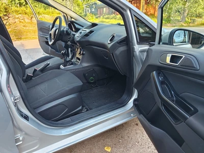 Ford Fiesta 2014, kuva 7/15