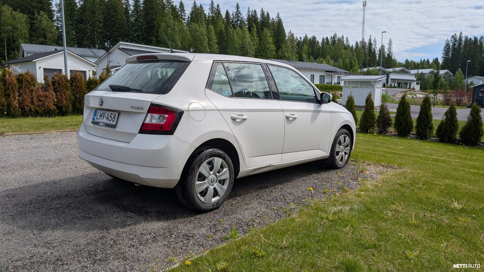 Skoda Fabia 2016, photo 3/11