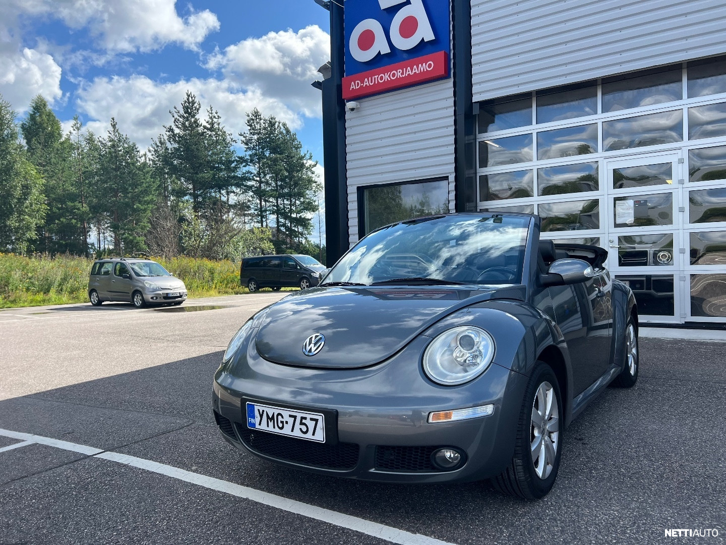 Volkswagen New Beetle