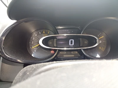 Renault Clio 1,2 16v 75 Authentique 2013, kuva 6/6