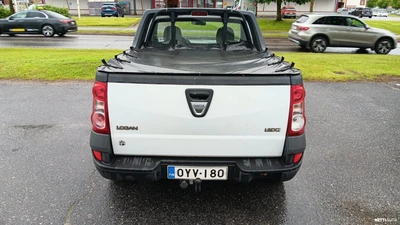Dacia Logan Pick-Up 2011, photo 4/8