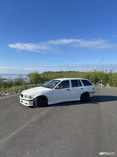 BMW 320 1998, photo 3/9