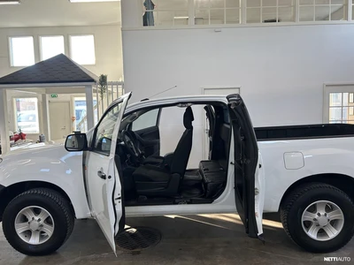 Isuzu D-Max 2.5 160HV 2013, photo 6/17