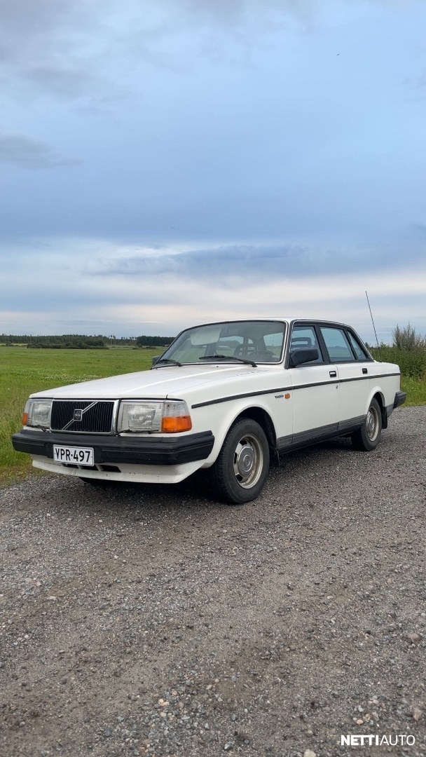 Volvo 240