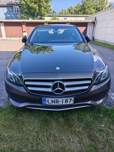 Mercedes-Benz E 2016, kuva 2/16