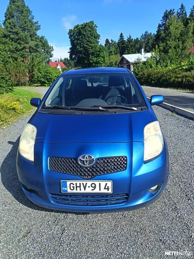 Toyota Yaris Diesel 1.4 Automaatti 2007, photo 2/13