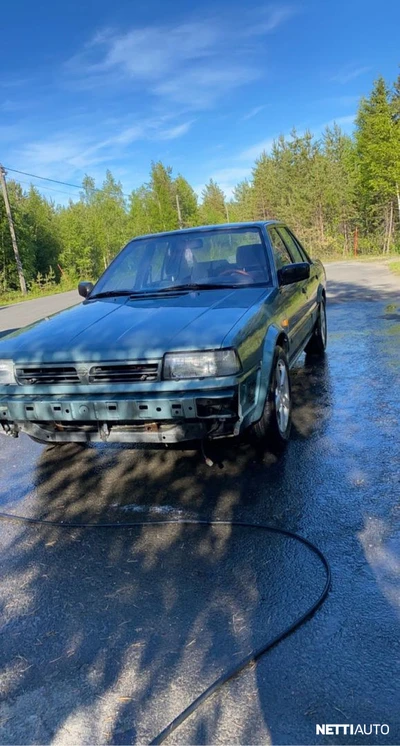 Nissan Bluebird 1990, kuva 6/6