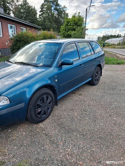 Skoda Octavia 1.6 octavia combi 2003, kuva 2/9