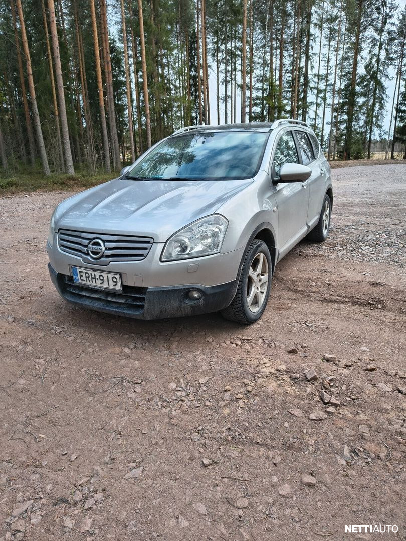 Nissan Qashqai+2