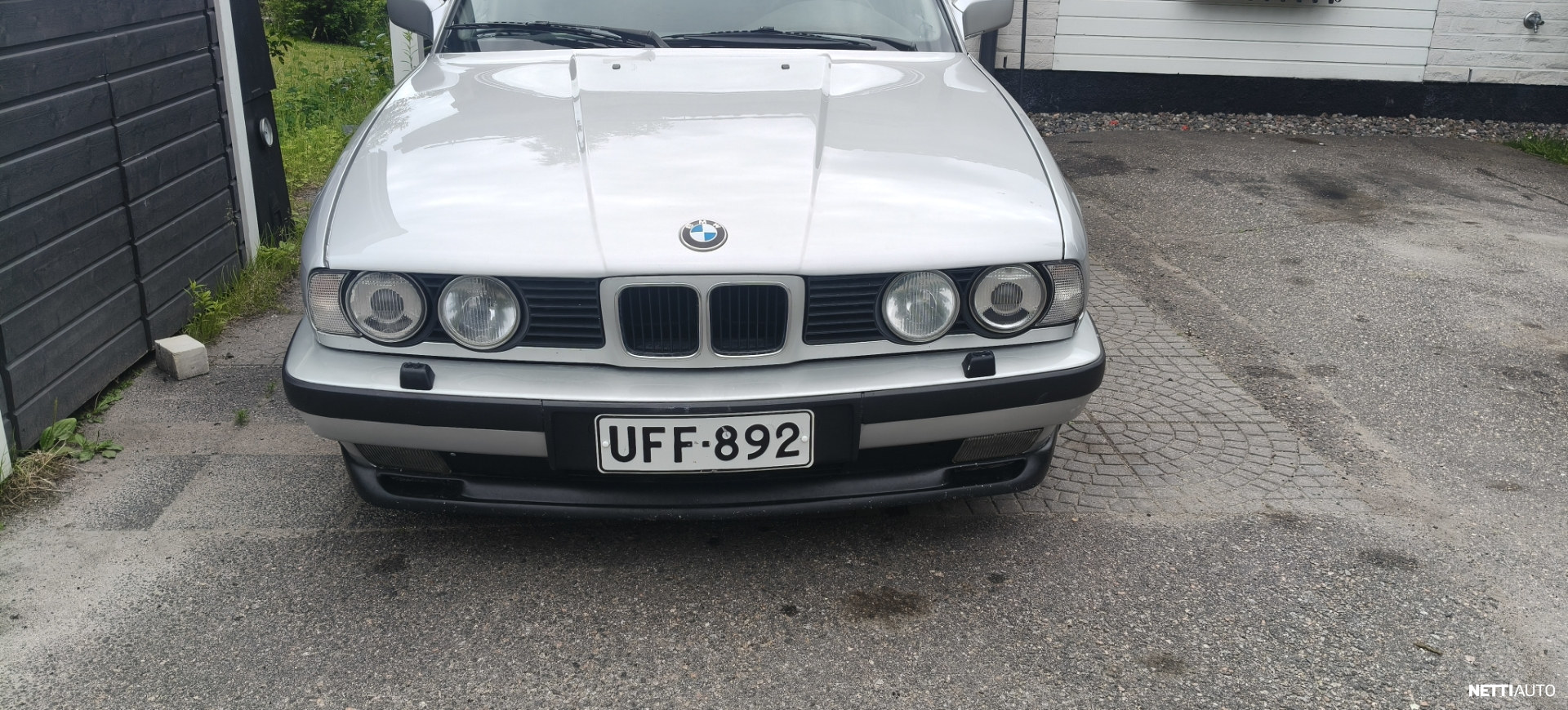 BMW 520