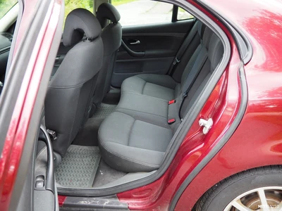 Saab 9-3 2004, kuva 6/11