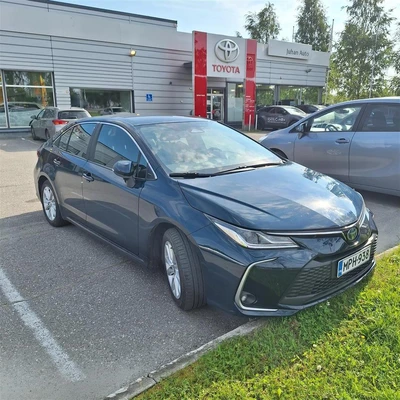 Toyota Corolla 2023, photo 2/4
