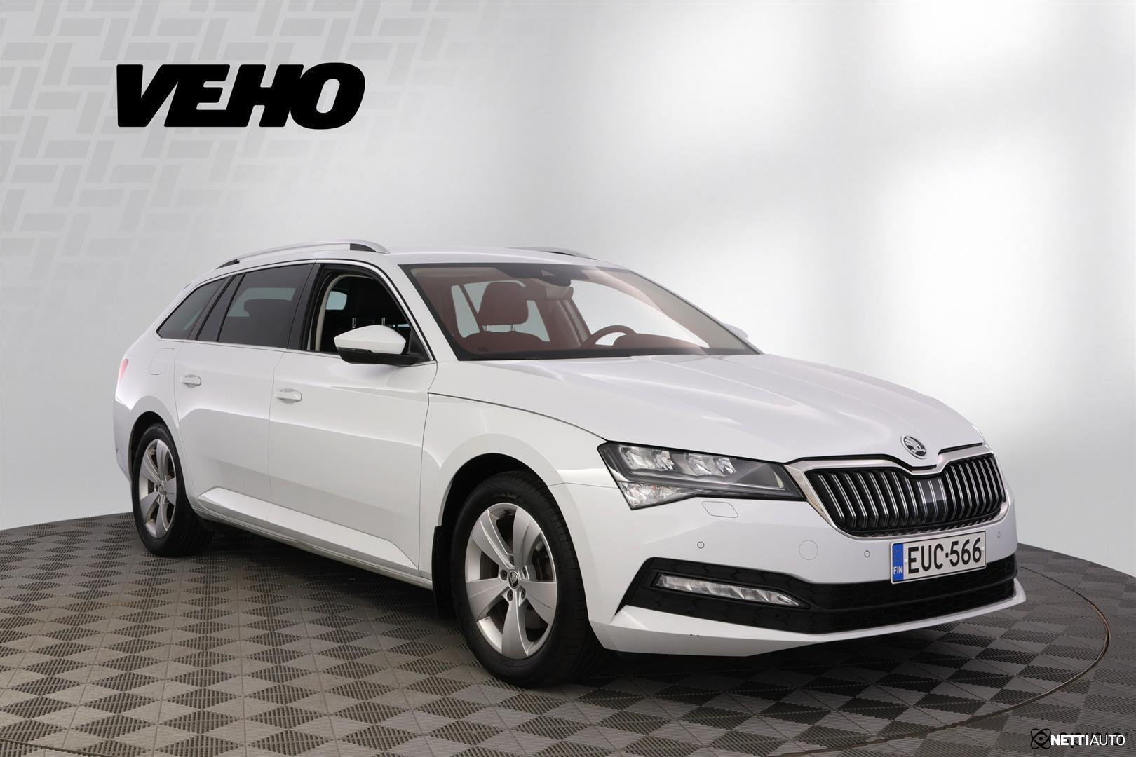 Skoda Superb 2022, kuva 7/30