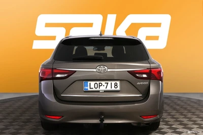 Toyota Avensis 2018, kuva 7/39