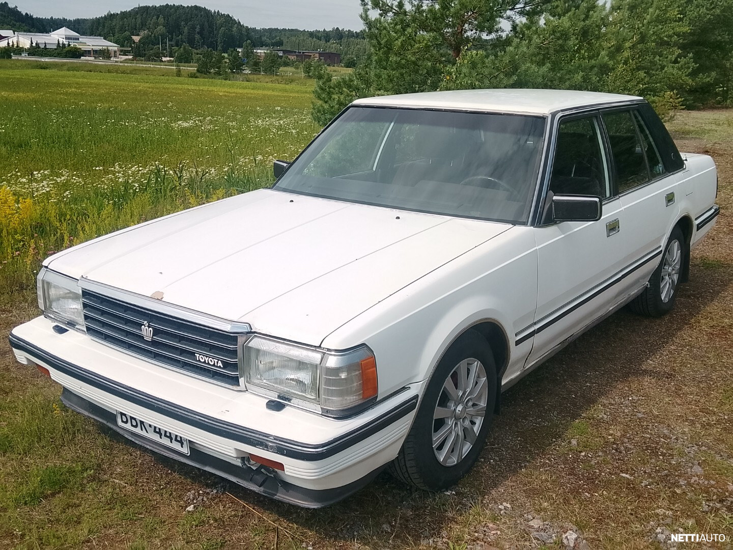 Toyota Crown 1986, kuva 2/20