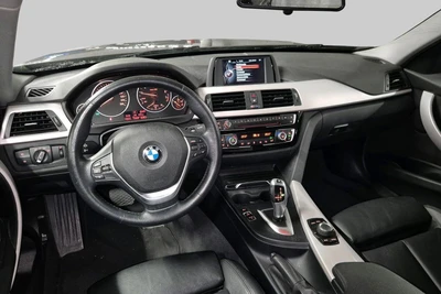 BMW 318 2017, kuva 3/5