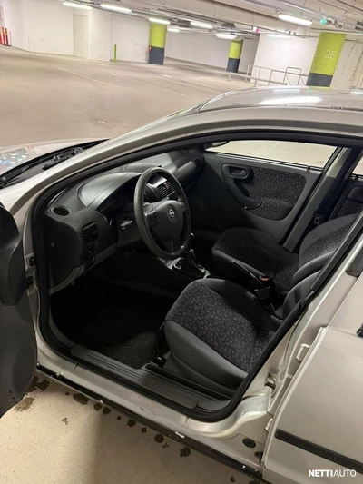 Opel Corsa 2001, photo 7/9