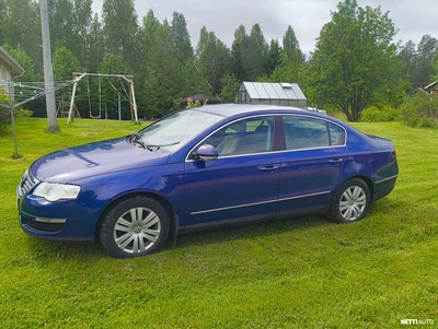 Volkswagen Passat 2005, kuva 2/8