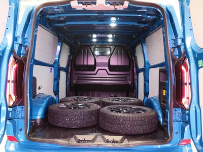 Ford Transit Custom 2025, photo 7/31