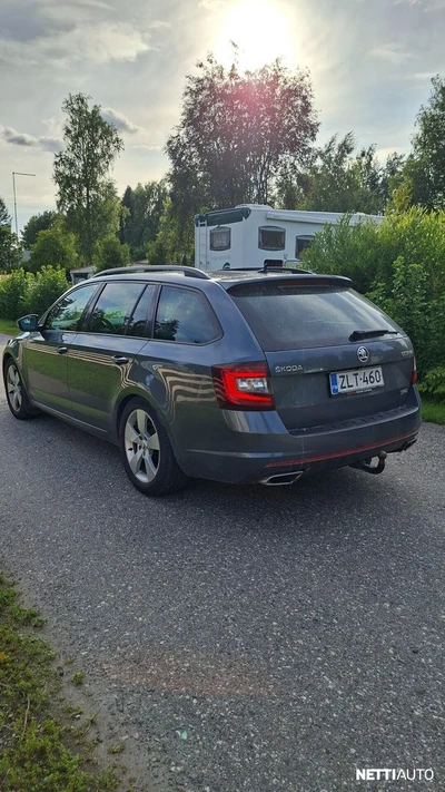 Skoda Octavia 2018, photo 5/17