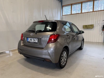 Toyota Yaris 2016, photo 3/17
