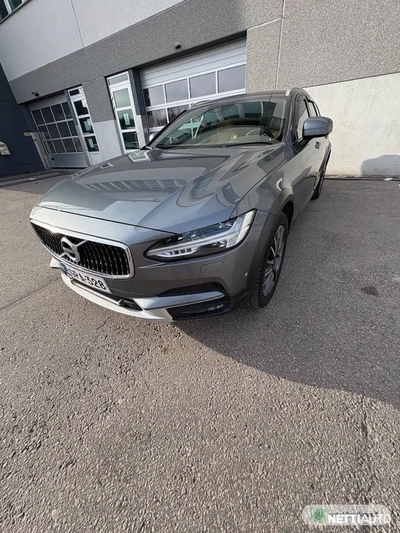 Volvo V90 Cross Country D5 AWD Pro aut 2017, photo 1/17