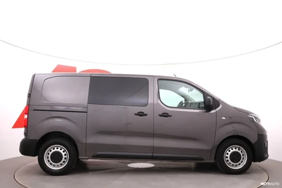 Toyota Proace 2023, photo 6/25