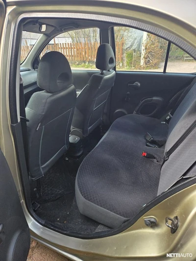 Nissan Micra K12 2004, photo 7/11