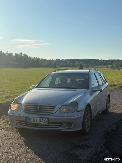 Mercedes-Benz C 200 2005, kuva 1/7