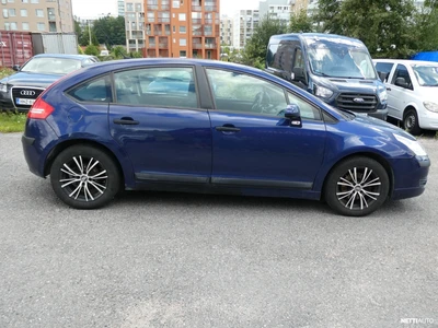 Citroen C4 1,6i 16v Design II Berline 2005, kuva 4/14
