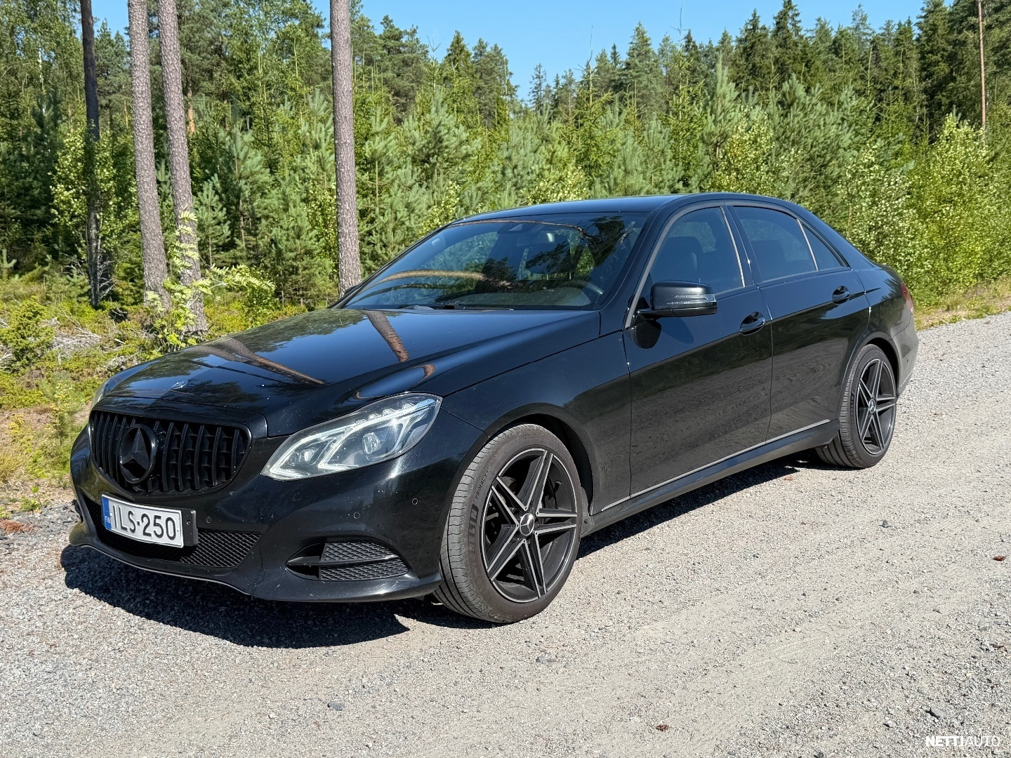 Mercedes-Benz E
