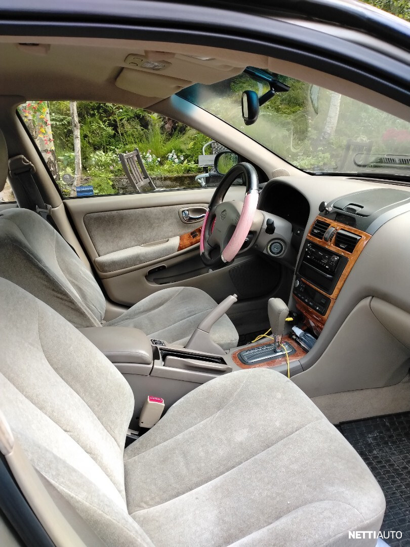 Nissan Maxima