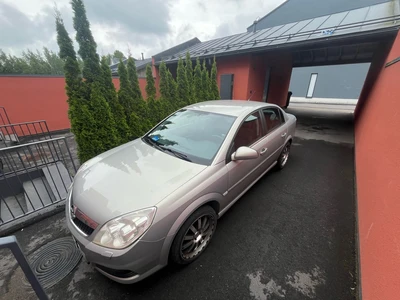 Opel Vectra 2006, kuva 1/10