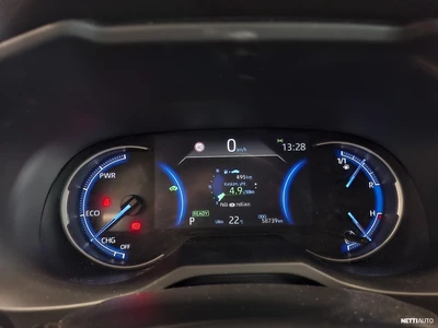 Toyota RAV4 2022, photo 5/8
