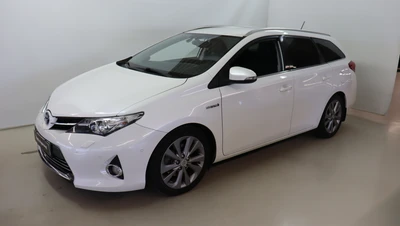 Toyota Auris 2015, kuva 2/10