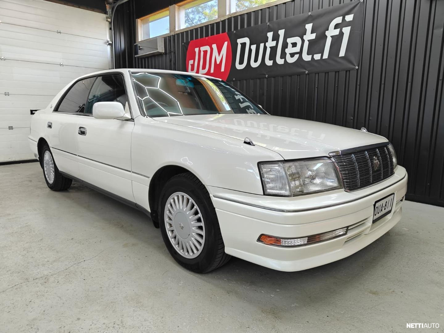 Toyota Crown 1995, kuva 7/39