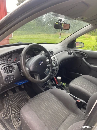 Ford Focus 2003, kuva 6/8