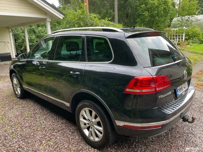 Volkswagen Touareg 2015, kuva 5/10