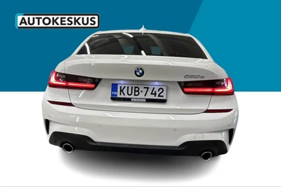 BMW 330 2021, kuva 7/25