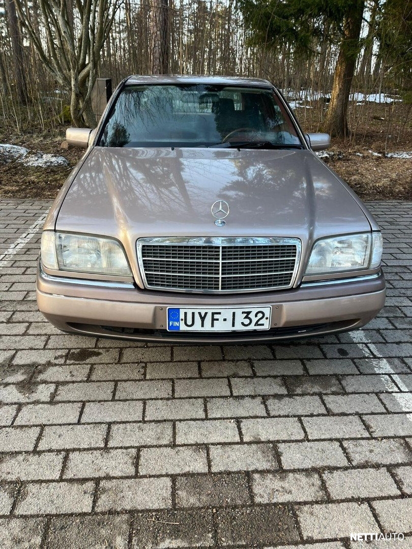 Mercedes-Benz C