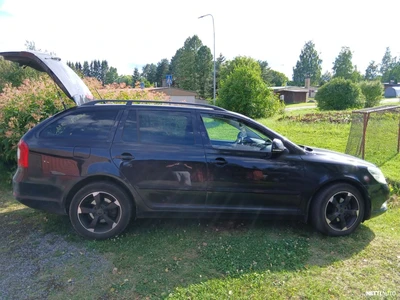 Skoda Octavia 2012, kuva 3/12