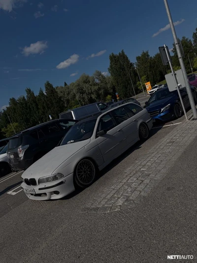 BMW 525 2004, kuva 3/5
